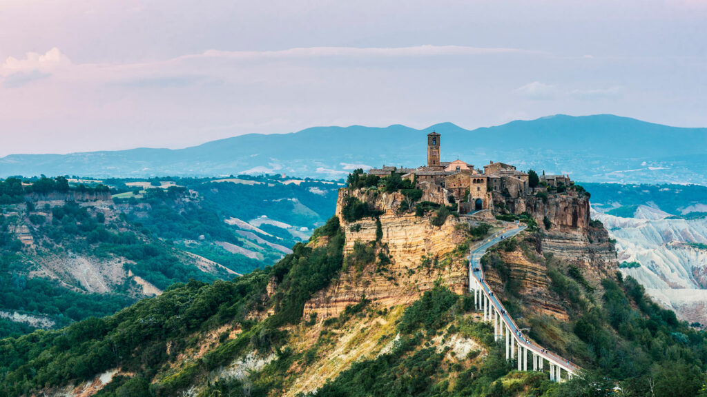 civita-di-bagnoregio